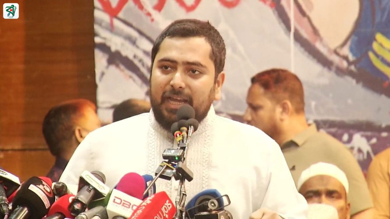 এনসিপিতে যোগে উন্মুক্ত দরজা, তবে বিতর্কিতদের নিষেধ: নাহিদ ইসলাম