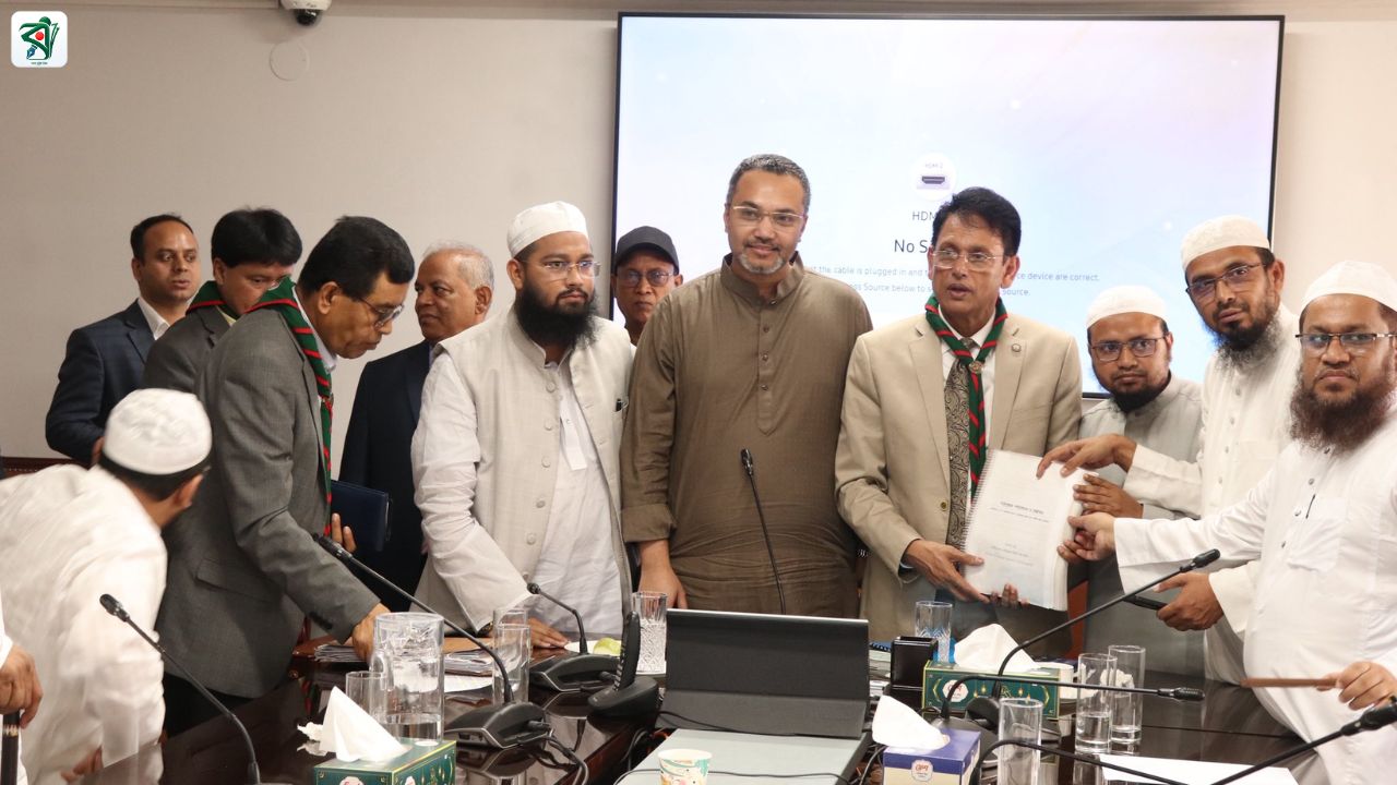 এমপিওভুক্ত শিক্ষক-কর্মচারীদের জন্য ৬০ হাজার কোটি টাকার বাজেট প্রস্তাব