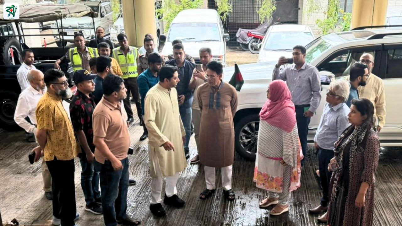 প্রাথমিক শিক্ষা অধিদপ্তরে অগ্নিকাণ্ড, ঘটনাস্থল পরিদর্শনে শিক্ষামন্ত্রী ড. মিলন